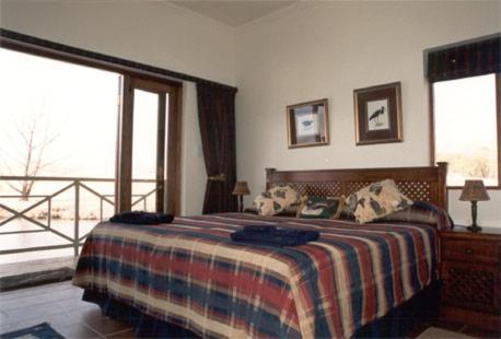Royal Coachman * Clarens