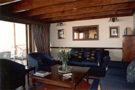 Lodge Royal Coachman